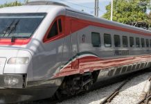 1.000 ευρώ αποζημίωση στους επιβάτες δρομολογίων Αθήνα-Θεσσαλονίκη