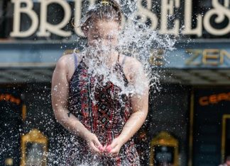 Ευρωπαϊκός Οργανισμός Περιβάλλοντος: Ευάλωτα τα ενεργειακά συστήματα της ΕΕ σε καύσωνες, ξηρασίες και ανάγκες για ψύξη – Τι δείχνει η έκθεση για την Ελλάδα Καύσωνας στο Βέλγιο