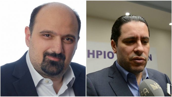 ΓΓ στο ΥΠΟΙΚ Χρήστος Τριαντόπουλος (αριστερά), Φώτης Κουρμούσης (δεξιά)