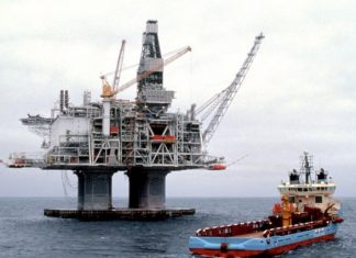 Διαρροή 12.000 λίτρων πετρελαίου στον βόρειο Ατλαντικό Θαλάσσια εξέδρα εξόρυξης πετρελαίου