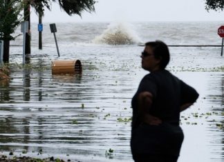 Σχέδια Διαχείρισης Κινδύνων Πλημμύρας: Καταδίκη της Ελλάδας από το ευρωπαϊκό δικαστήριο για μη έγκαιρη αναθεώρησή τους, με το ΥΠΕΝ να λέει τώρα ότι η αναθεώρηση ολοκληρώθηκε Σφοδρές βροχοπτώσεις στη Γερμανία
