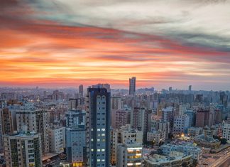 Ενδιαφέρον από το Κουβέιτ για επενδύσεις στην Ελλάδα Αεροφωτογραφία της Σαλμίγια, Κουβέιτ