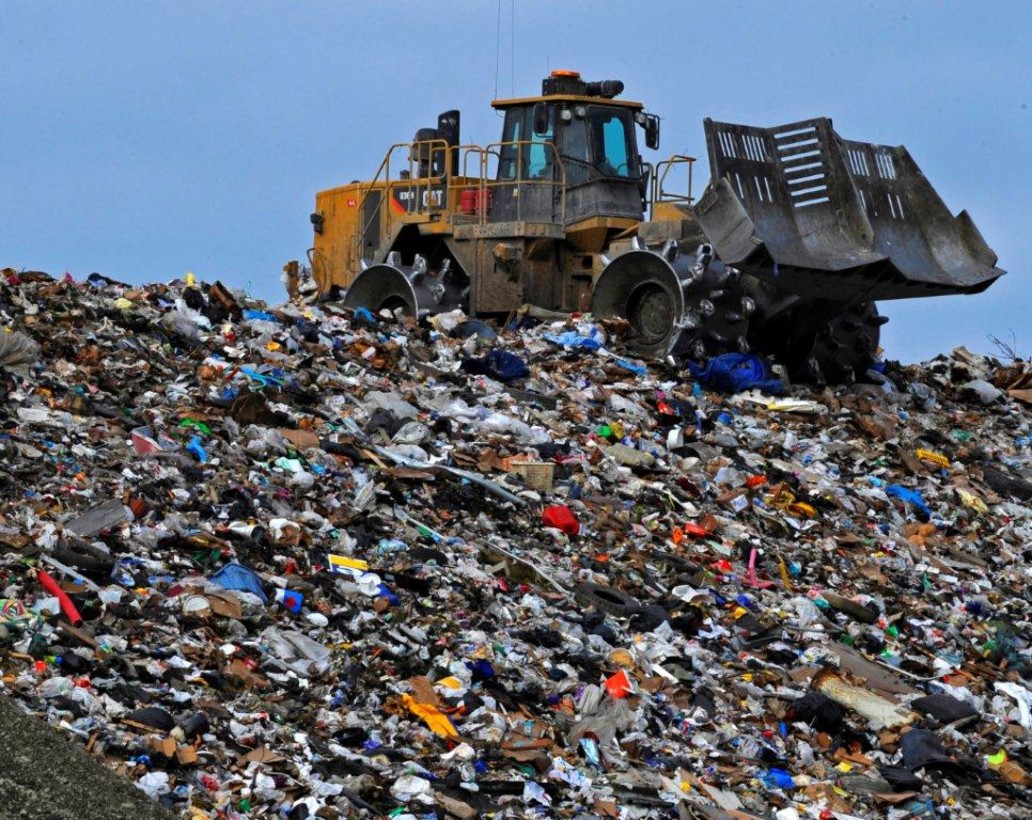 Περιβαλλοντικές ΜΚΟ σε Χατζηδάκη: Λάθος οι σκέψεις για καύση σκουπιδιών στην Ελλάδα
