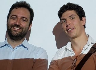 Έλληνας επιστήμονας έλυσε μαθηματικό γρίφο 78 ετών Δημήτρης Κουκουλόπουλος και James MaynardΔημήτρης Κουκουλόπουλος και James Maynard