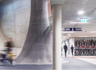 Στην Ουτρέχτη το μεγαλύτερο πάρκινγκ ποδηλάτων στον κόσμο Πάρκινγκ ποδηλάτων κάτω από το Κεντρικό Σιδηροδρομικό Σταθμό της Ουτρέχτης