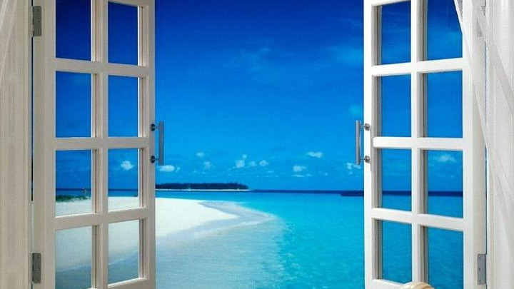 Παράθυρο στη θάλασσα
