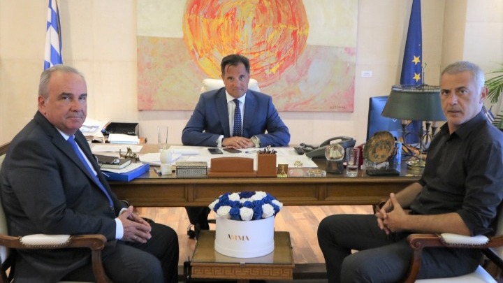 Συνάντηση Α. Γεωργιάδη - Γ. Μώραλη στο υπουργείο