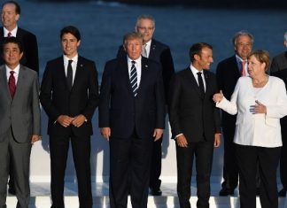 Η G7 ολοκληρώνεται με συνομιλίες για τo κλίμα και την ψηφιακή οικονομία Σύνοδος ηγετών G7 στο Μπιαρίτς