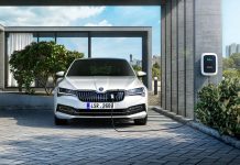 Πρωταθλητές οι Έλληνες οδηγοί στην οικονομία οδήγησης υβριδικών ΙΧ