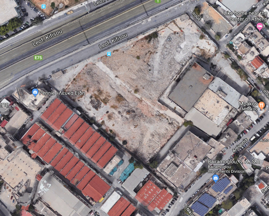 Οικόπεδο πρώην Μουζάκη