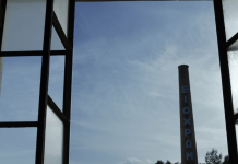 Θερμοκοιτίδα πολιτιστικής καινοτομίας στο πρώην εργοστάσιο ΒΙΟΧΡΩΜ στην Αγία Βαρβάρα