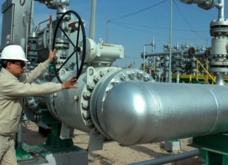 Η Ιαπωνία συζητά με την ΕΕ και τις ΗΠΑ την ενδεχόμενη απαγόρευση των εισαγωγών πετρελαίου από τη Ρωσία