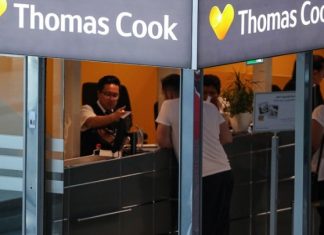 Κατέρρευσε η Thomas Cook