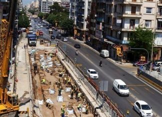 Δεν κλείνει σήμερα η Βενιζέλου