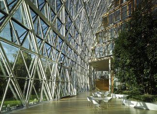 Η ΕΤΕπ χορηγεί 24 εκατ. ευρώ στο Δημόκριτο