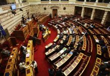 Βουλή- Κ. Σκρέκας: Δεν υπάρχει καμία διάθεση ιδιωτικοποίησης του νερού