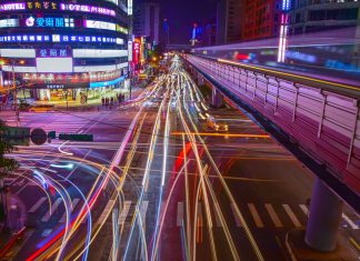 Η “έξυπνη” διαχείριση της κυκλοφορίας θα αποφέρει έσοδα 10,6 δις δολάρια το 2023 Smart City