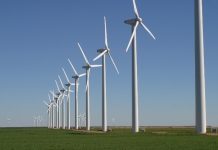 Ο όμιλος Ørsted θα κατασκευάσει στη Βρετανία το μεγαλύτερο υπεράκτιο αιολικό πάρκο παγκοσμίως