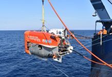 NASA: Υδροθερμικές «καμινάδες» με βακτήρια στο ηφαίστειο Σαντορίνης