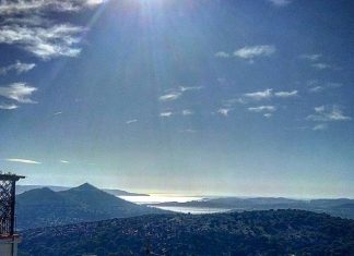 Νομοθετική ρύθμιση για τις ιδιοκτησίες τους ζητούν κάτοικοι Σαρωνικού-Λαυρίου