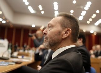 Στουρνάρας: Σημαντική η συνεισφορά του προγράμματος αγοράς ελληνικών ομολόγων της ΕΚΤ