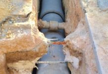 Ολοκλήρωση κατασκευής έργων αποχέτευσης ακαθάρτων στους οικισμούς Καλυβίων και Κουβαρά αποχετευτικά έργα