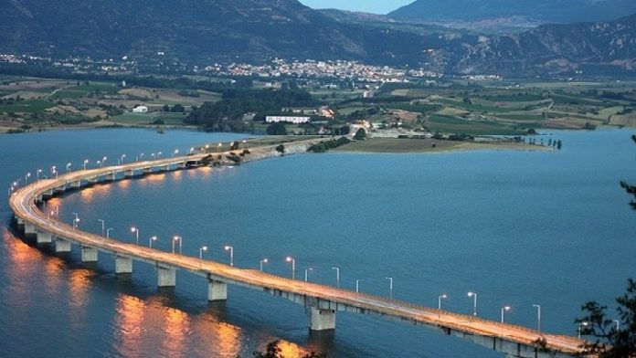 Καμπανάκι για την γέφυρα Σερβίων