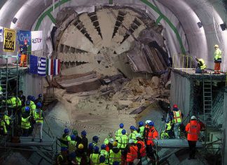 Οι νέοι σταθμοί μετρό αυξάνουν τις τιμές των ακινήτων Μετρό - Γραμμή 4: Πού θα μπούν οι Μετροπόντικες - τί θα γίνει με τη χρηματοδότηση;