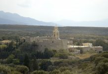 Χωρίς πρόβλημα η βρετανική επένδυση στη Μονή Τόπλου επένδυση στη Μονή Τόπλου, Λασίθι - Κρήτη