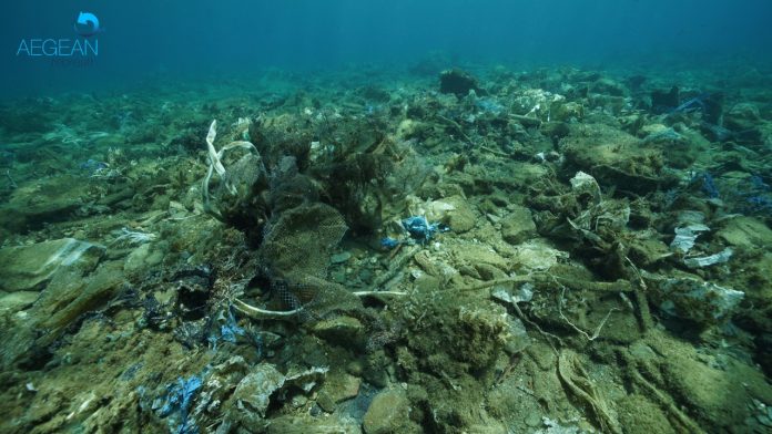 καθαρισμός του βυθού - θαλάσσια ρύπανση