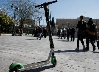 Διευκρινήσεις από το υπ. Υποδομών για την κυκλοφορία των ηλεκτρικών μοτοποδηλάτων