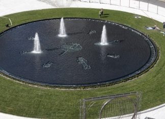 Στην Ομόνοια μετακομίζει το υπουργείο Τουρισμού