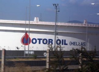 Δωρεά 2 ηλεκτρικών λεωφορείων και 3 ηλεκτρικών οχημάτων στον Δήμο Κορινθίων από το Βαρδινογιάννειο Ίδρυμα και τη Motor Oil