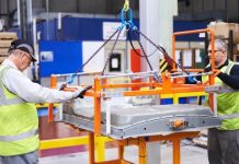 Το ΥΠΟΜΕ προχωρά σε ρύθμιση πλαισίου για τα συνεργεία ηλεκτροκίνητων ΙΧ