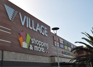 Γιατί η Bluehouse ενδιαφέρεται για το Village Ρέντη Το Village entertainment