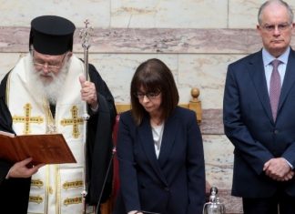 Ορκίστηκε η Κατερίνα Σακελλαροπούλου Πρόεδρος της Ελληνικής Δημοκρατίας