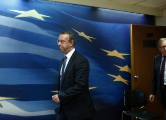 Νέο «τσάρο» και ανασχηματισμό φέρνουν Ταμείο Ανάκαμψης και πανδημία!