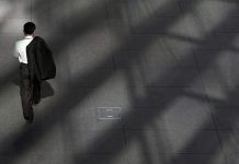 Έρευνα ΣΕΣΜΑ: Ιδιαίτερα απαισιόδοξα τα στελέχη των επιχειρήσεων για την πορεία της οικονομίας