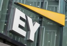 Η EY Ελλάδος υπέγραψε τη Χάρτα Διαφορετικότητας για ελληνικές επιχειρήσεις