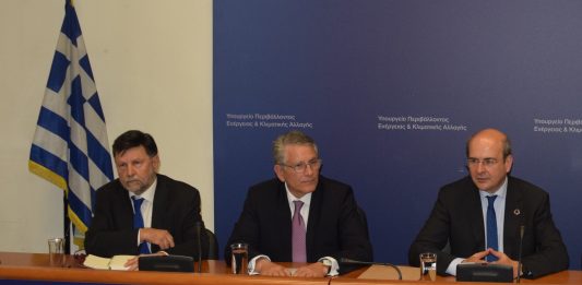 Υπουργός και Υφυπουργοί Περιβάλλοντος και Ενέργειας