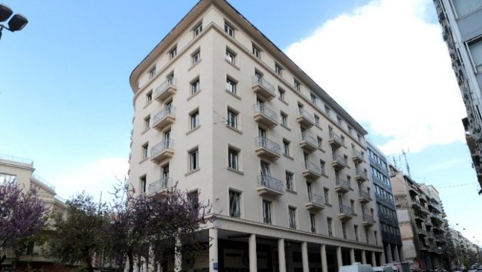 δομή αστέγων - κτίριο - Αθηνα