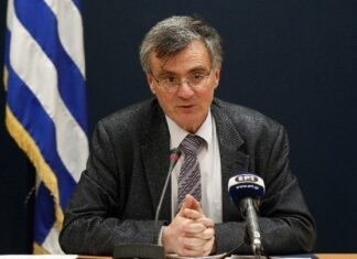 Η Επιτροπή Ανταγωνισμού θέλει τον δικό της Τσιόδρα: Μάχη ΕΑ-ΕΕΤΤ για την κινητή τηλεφωνία