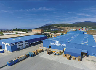 Παπουτσάνης: Με μείωση 12% στον κύκλο εργασιών έκλεισε το 2023 Το εργοστάσιο της εταιρείας Παπουτσάνης