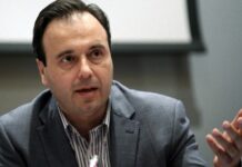 Δ. Παπαστεργίου: Έρχεται νομοσχέδιο για ένα πιο ασφαλές διαδικτυακό περιβάλλον