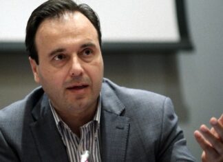 Δ. Παπαστεργίου: Στο ψηφιακό wallet η άδεια κυκλοφορίας – ‘Ερχονται και ηλεκτρονικές κλήσεις