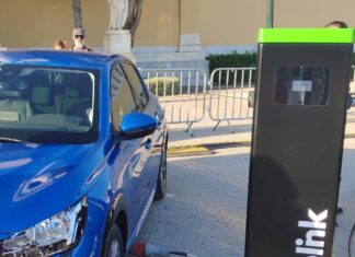 Μέχρι το 2030, 1 στα 3 αυτοκίνητα στην Ελλάδα θα είναι ηλεκτρικό