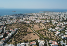 Mega deal των Hines – Henderson στη Βούλα. Γιατί αντιδρά ο Δήμος