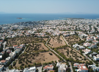 Mega deal των Hines – Henderson στη Βούλα. Γιατί αντιδρά ο Δήμος