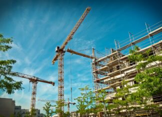 Εξοικονόμηση Ενέργειας στα Κτίρια: Αλλάζουν πολλά (βίντεο) – τα νέα εργαλεία, οι πόροι, οι επιθυμίες του ΥΠΕΝ