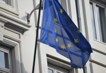 ΕΕ: Η Κομισιόν ενέκρινε εκταμίευση 2,1 δισ. ευρώ προς την Ελλάδα στο πλαίσιο του «NextGenerationEU»